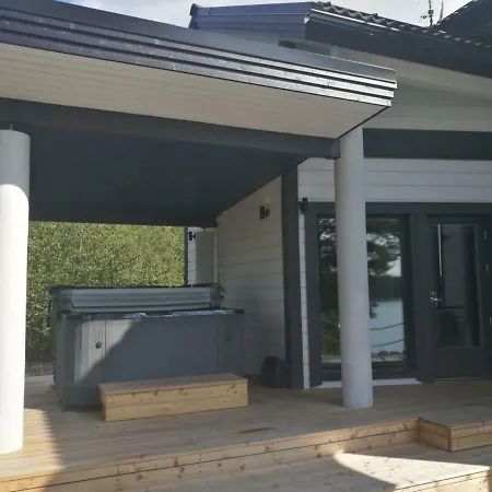 Puulan Aurinkoranta Holiday home Vanhamaki